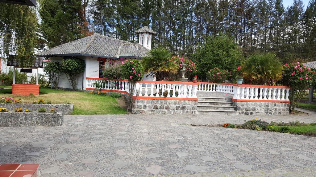 Hosteria San Carlos Tababela Eksteriør billede