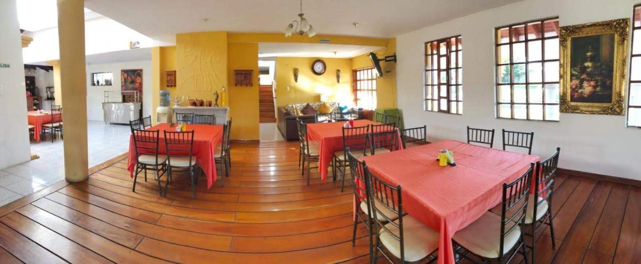 Hosteria San Carlos Tababela Eksteriør billede